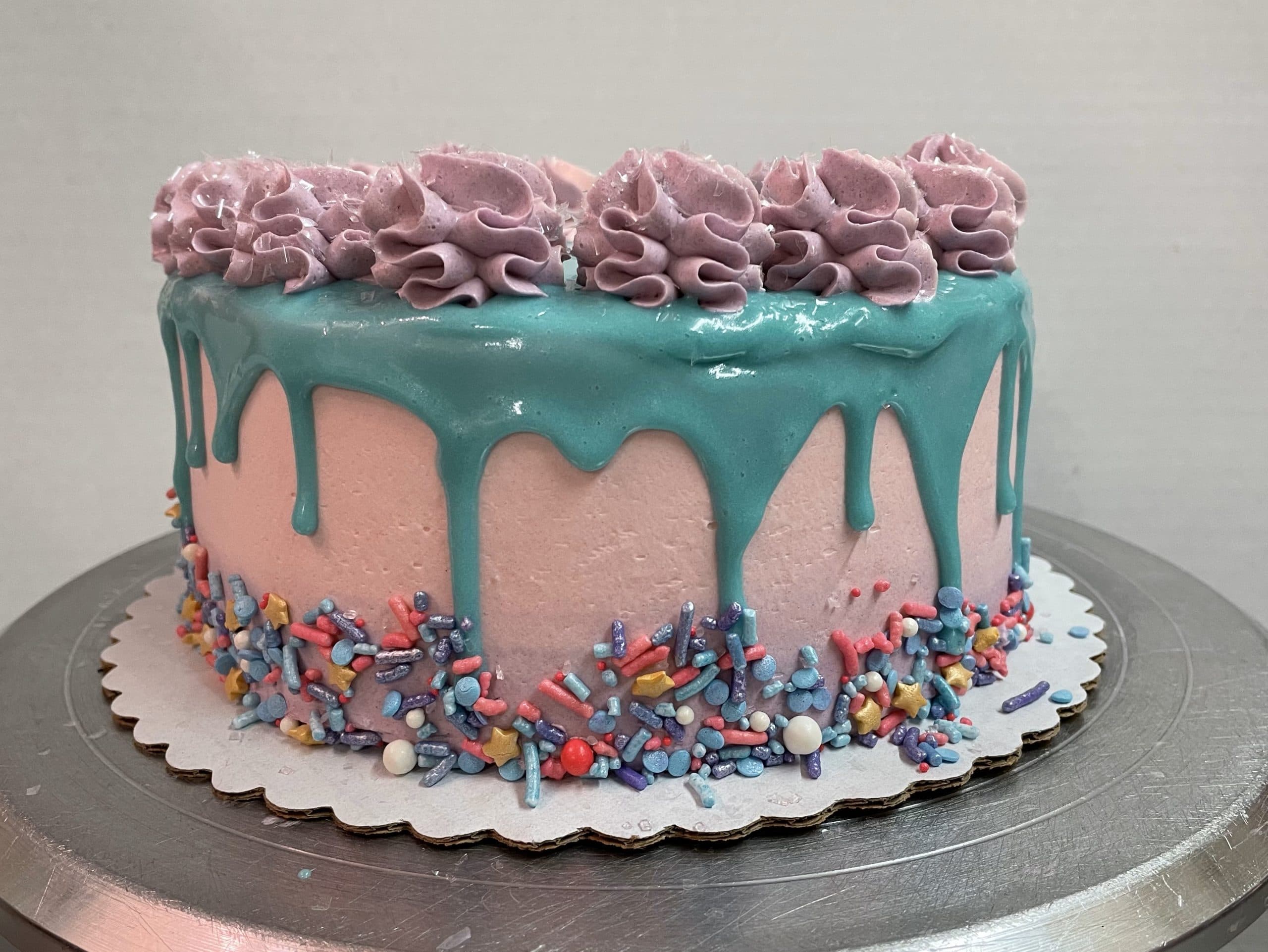 Coloured Drip Cake — photo 2
