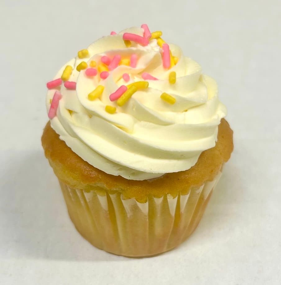 Vanilla Pink Lemonade Cupcake
